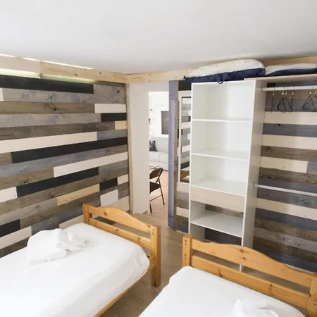 アパート La Dama