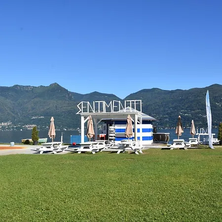 La Dama アパート *